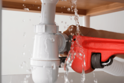 How to Fix a Leaking Pipe Joint - Expert Plumbing Guide