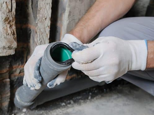 how to fix a leaking pipe joint